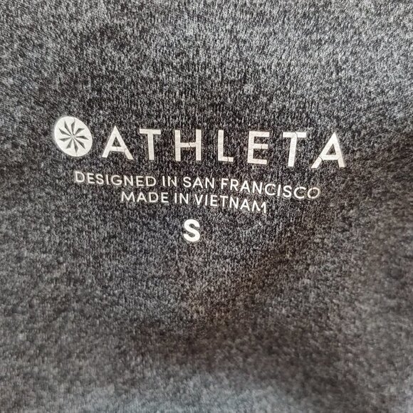 Athleta Salutation Capri Leggings - Picture 3 of 12